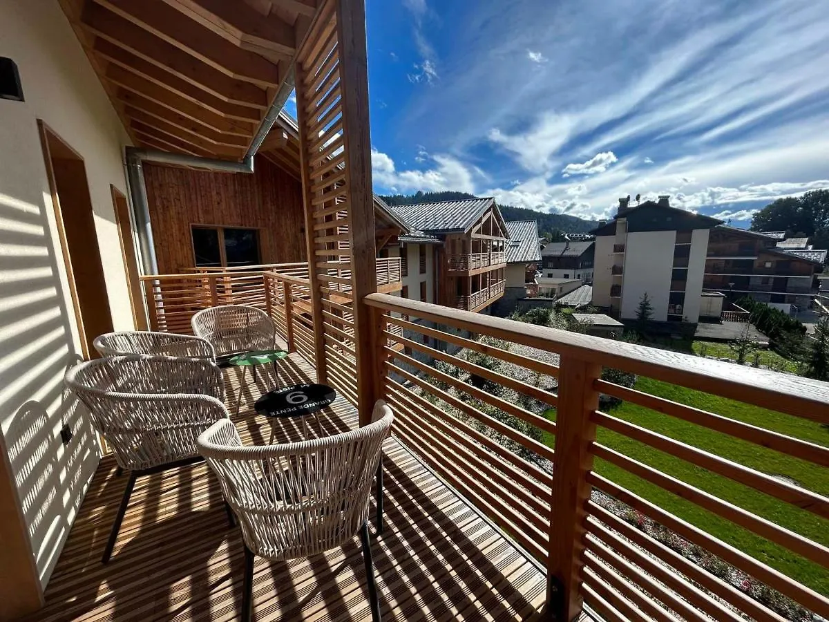 Appartement De Charme Au Centre Des Gets, 2 Chambres, Terrasse, Parking, Services Inclus - Fr-1-623-348 Les Gets 0*,  France